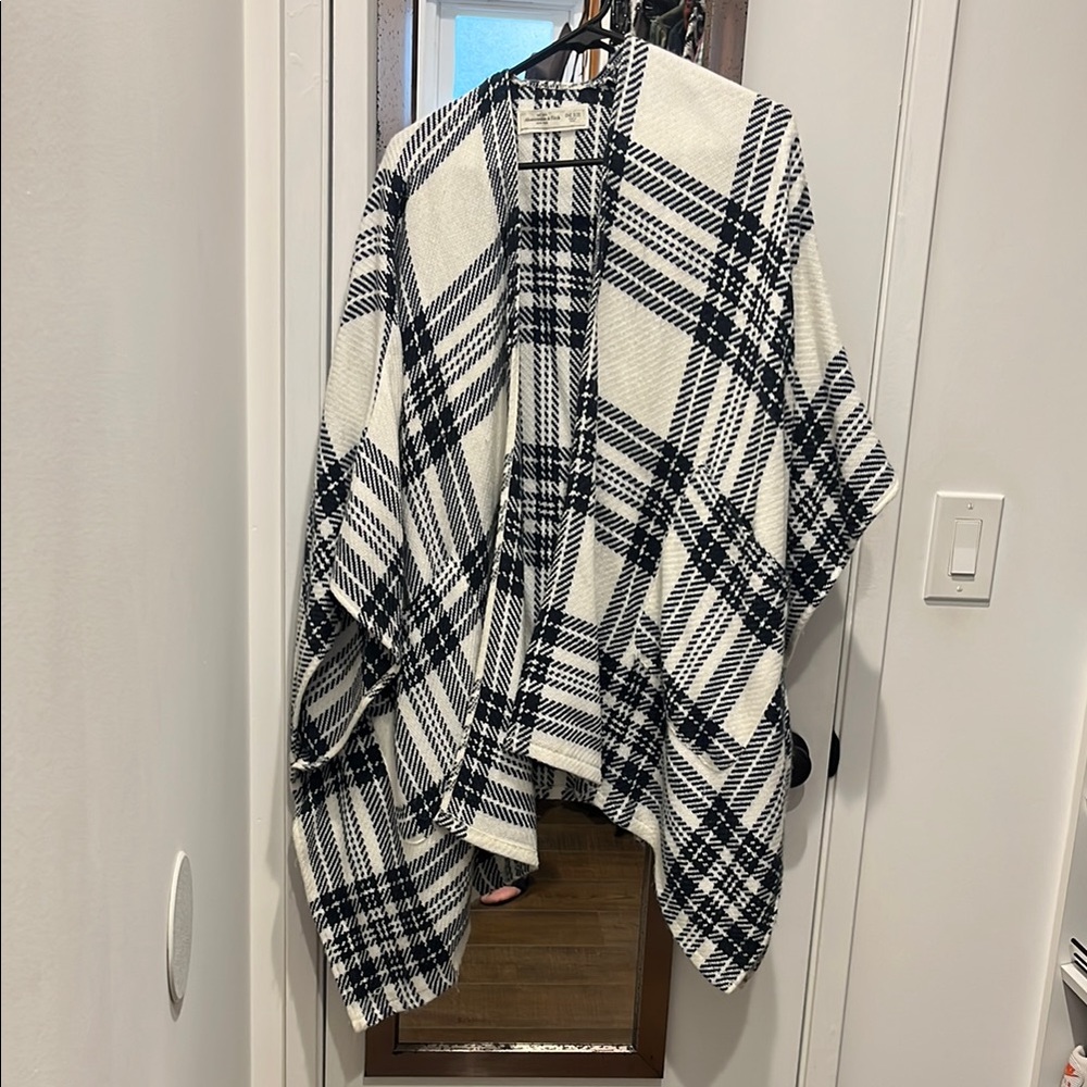 Abercrombie & Fitch | One Size | Cape | white & blue | used